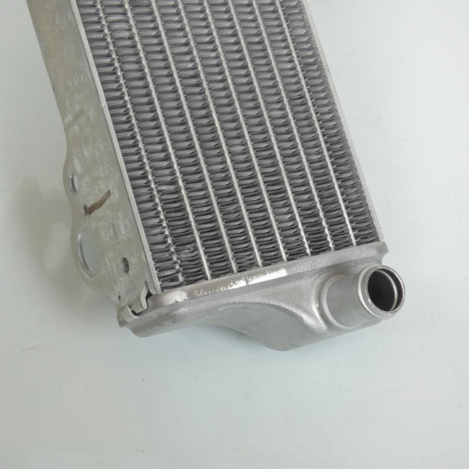 Radiateur de refroidissement pour moto Rieju 50 MRT 2009 à 2017 0/000.580.5105