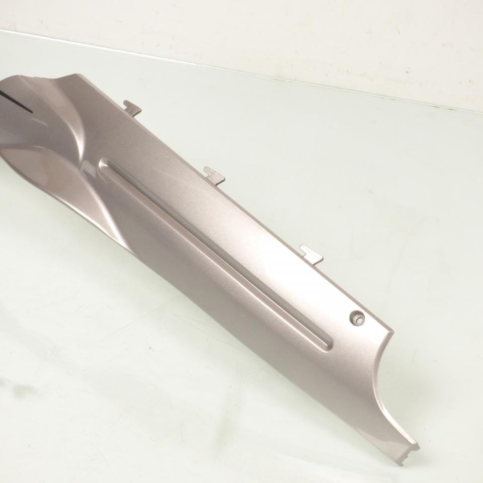 Sabot bas de caisse gauche origine pour Scooter Yiying 50 YY50QT TB00-070301004 gris BZ-GY50-17 Neuf