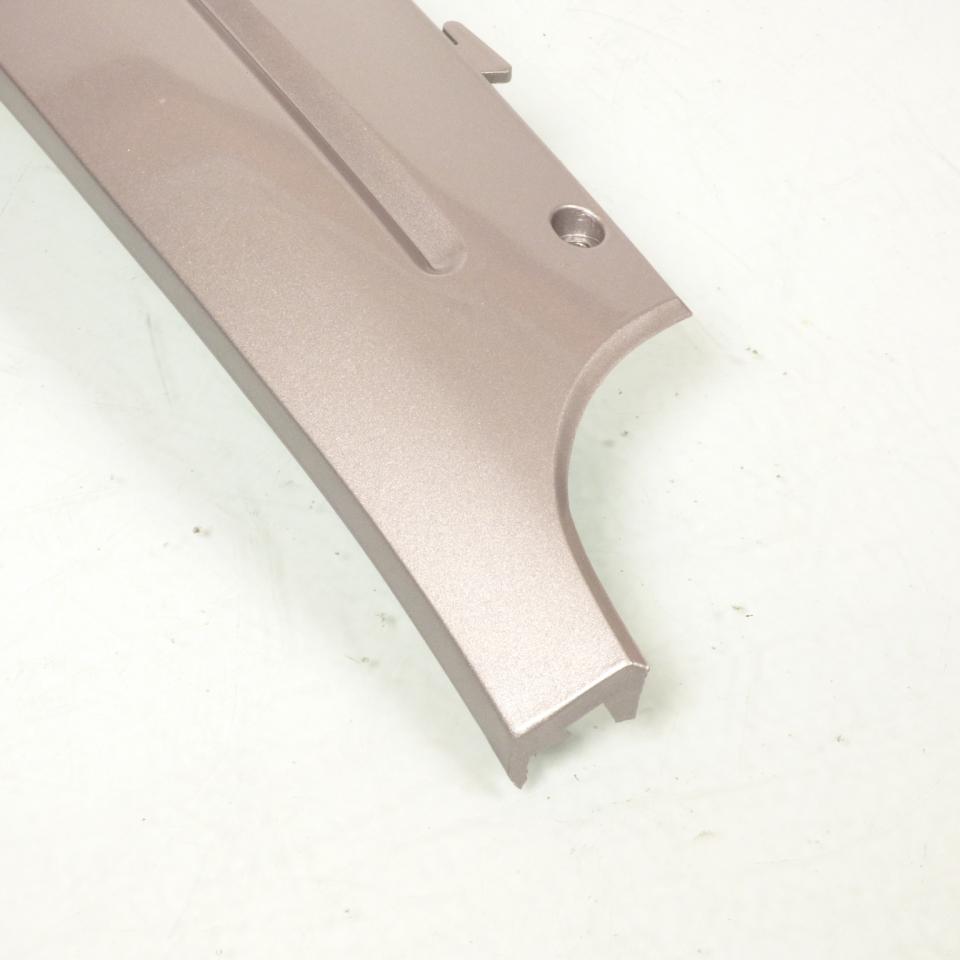 Sabot bas de caisse gauche origine pour Scooter Yiying 50 YY50QT TB00-070301004 gris BZ-GY50-17 Neuf