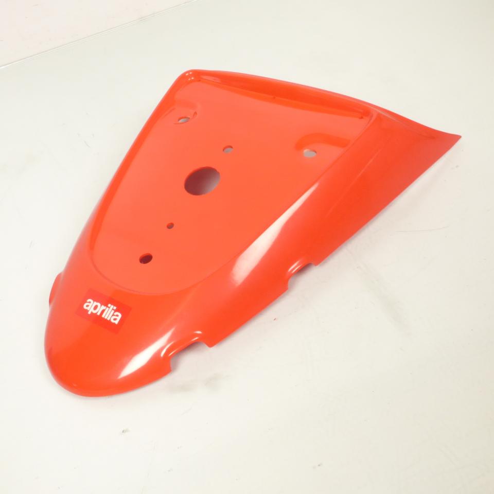 Capot de selle origine pour Scooter Aprilia 50 SR 1997 à 2000 AP8239411 / DIS.101354 / rouge Occasion