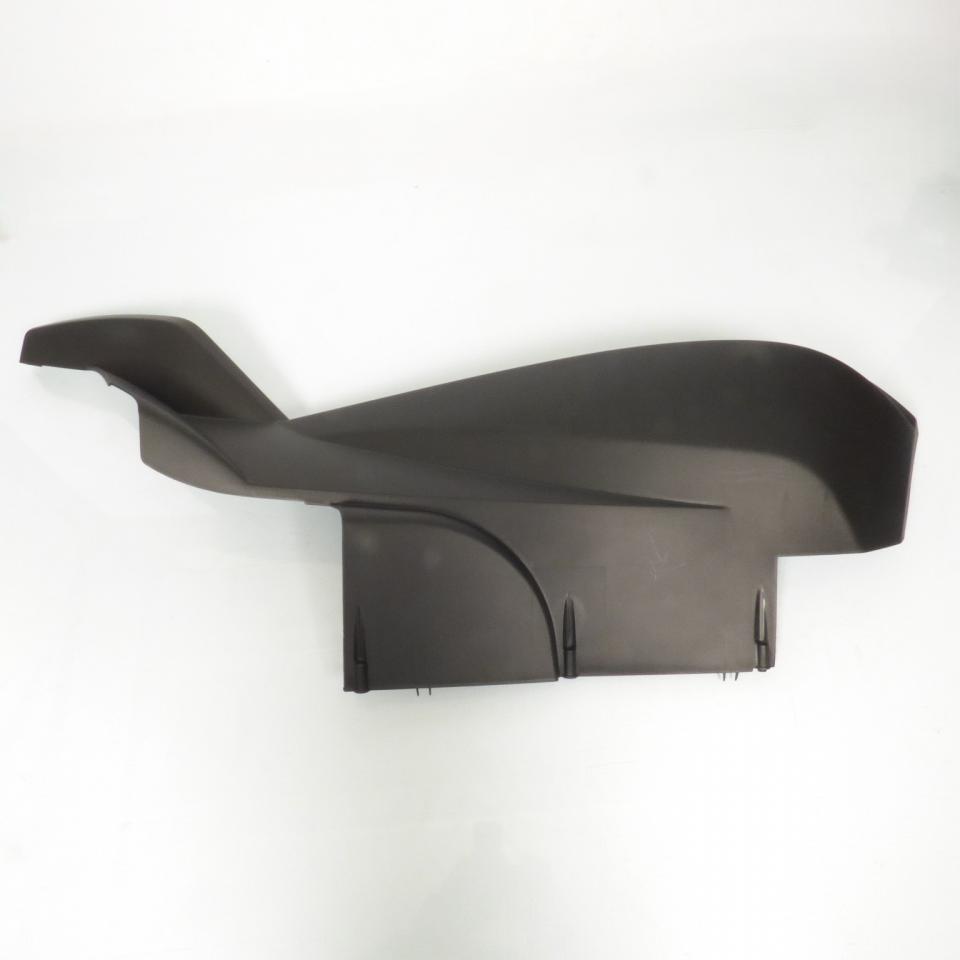 Sabot bas de caisse droit origine pour scooter Peugeot 125 Satelis 766982NK Neuf