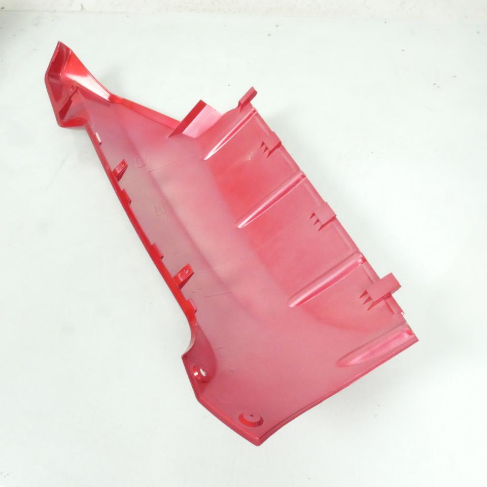 Sabot bas de caisse Droit pour scooter Peugeot 50 VIVACITY 3 772075F3 Rouge Neuf