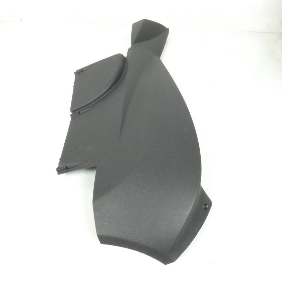Sabot bas caisse droit pour scooter Peugeot 125 SATELIS 2 11780827M1 10013 Neuf