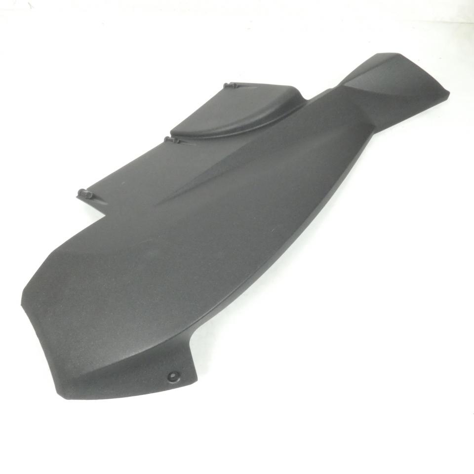 Sabot bas caisse droit pour scooter Peugeot 125 SATELIS 2 11780827M1 10013 Neuf