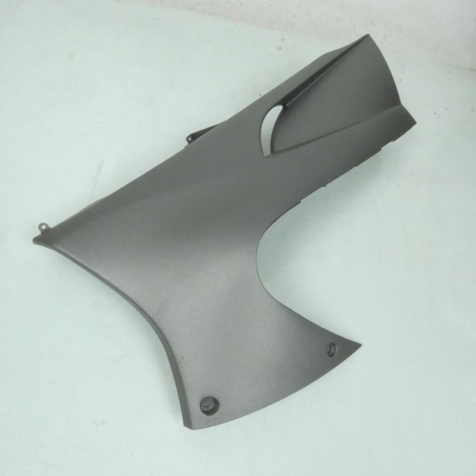 Sabot bas caisse D pour scooter Peugeot 125 Jet force 760435GH 1174818100 Gris