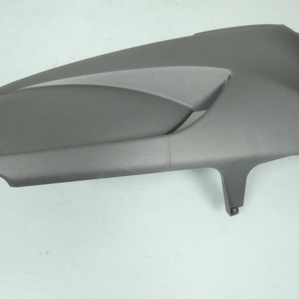 Sabot bas caisse D pour scooter Peugeot 125 Jet force 760435GH 1174818100 Gris