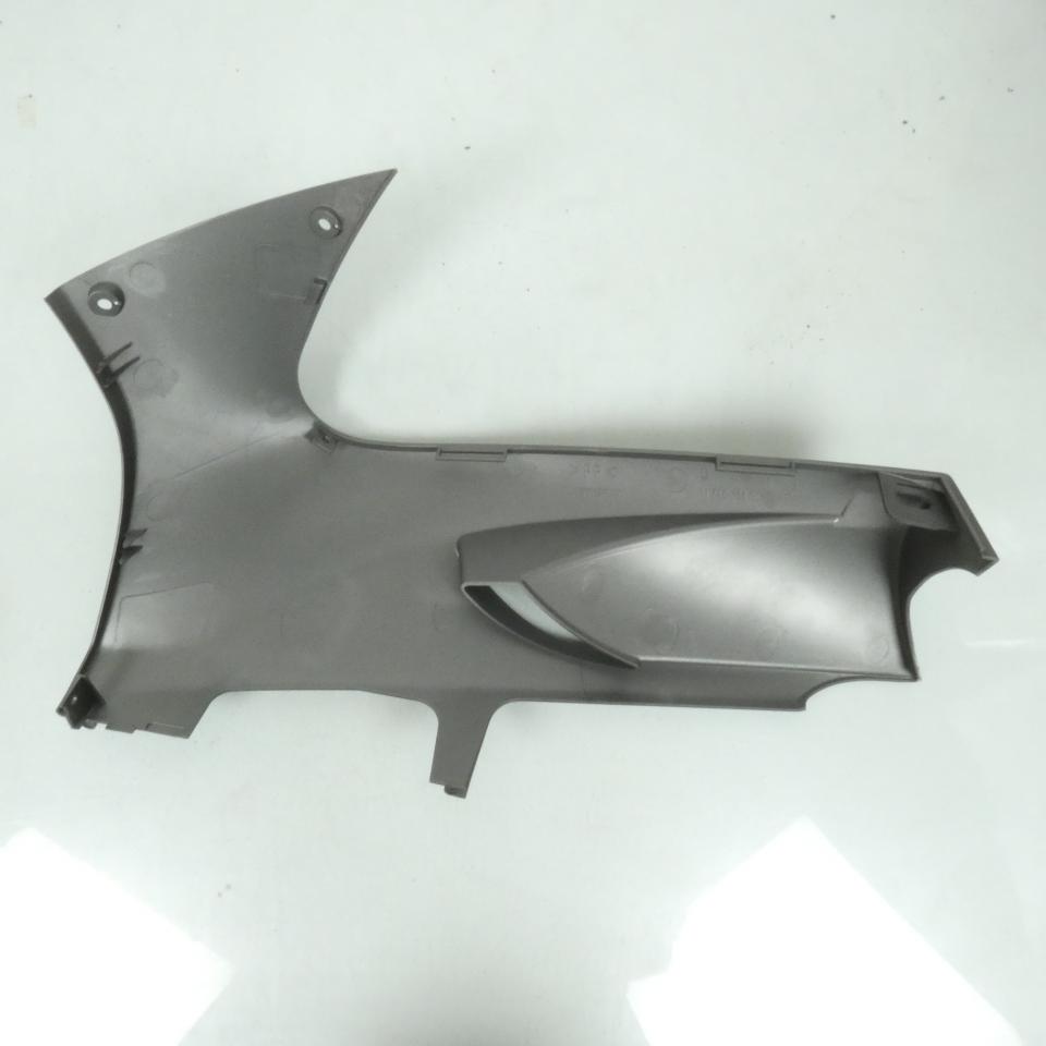 Sabot bas caisse D pour scooter Peugeot 125 Jet force 760435GH 1174818100 Gris