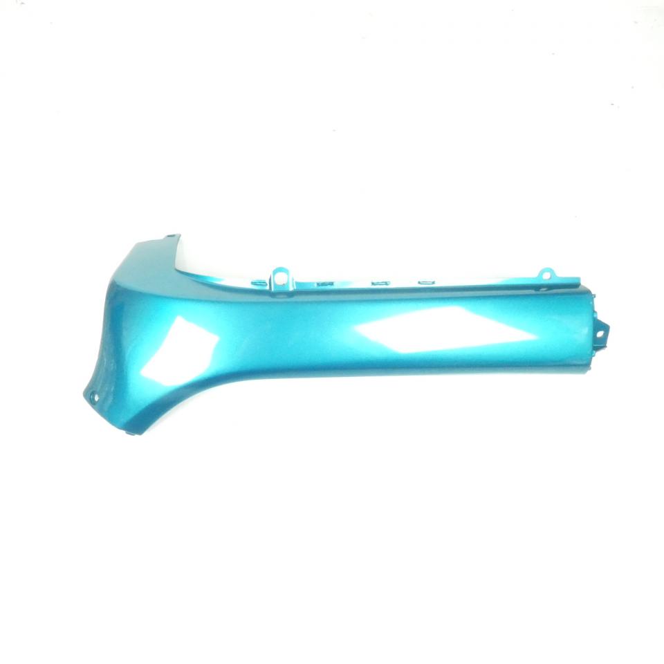 Sabot bas caisse droit pour scooter Peugeot 125 SV Geo 729301BE bleu Turquoise