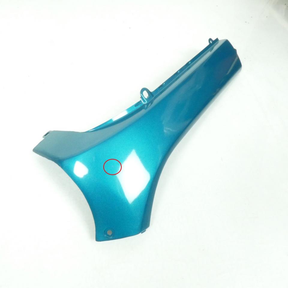 Sabot bas caisse droit pour scooter Peugeot 125 SV Geo 729301BE bleu Turquoise