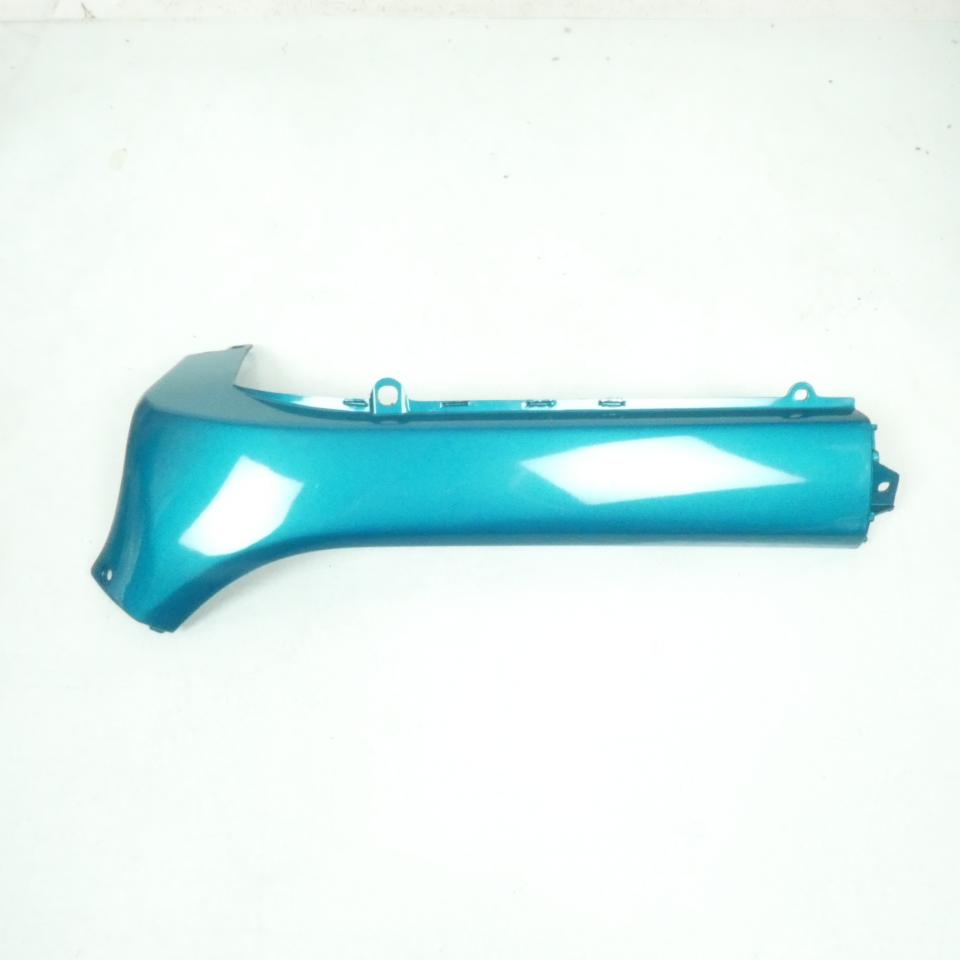 Sabot bas caisse droit pour scooter Peugeot 125 SV Geo 729301BE bleu Turquoise