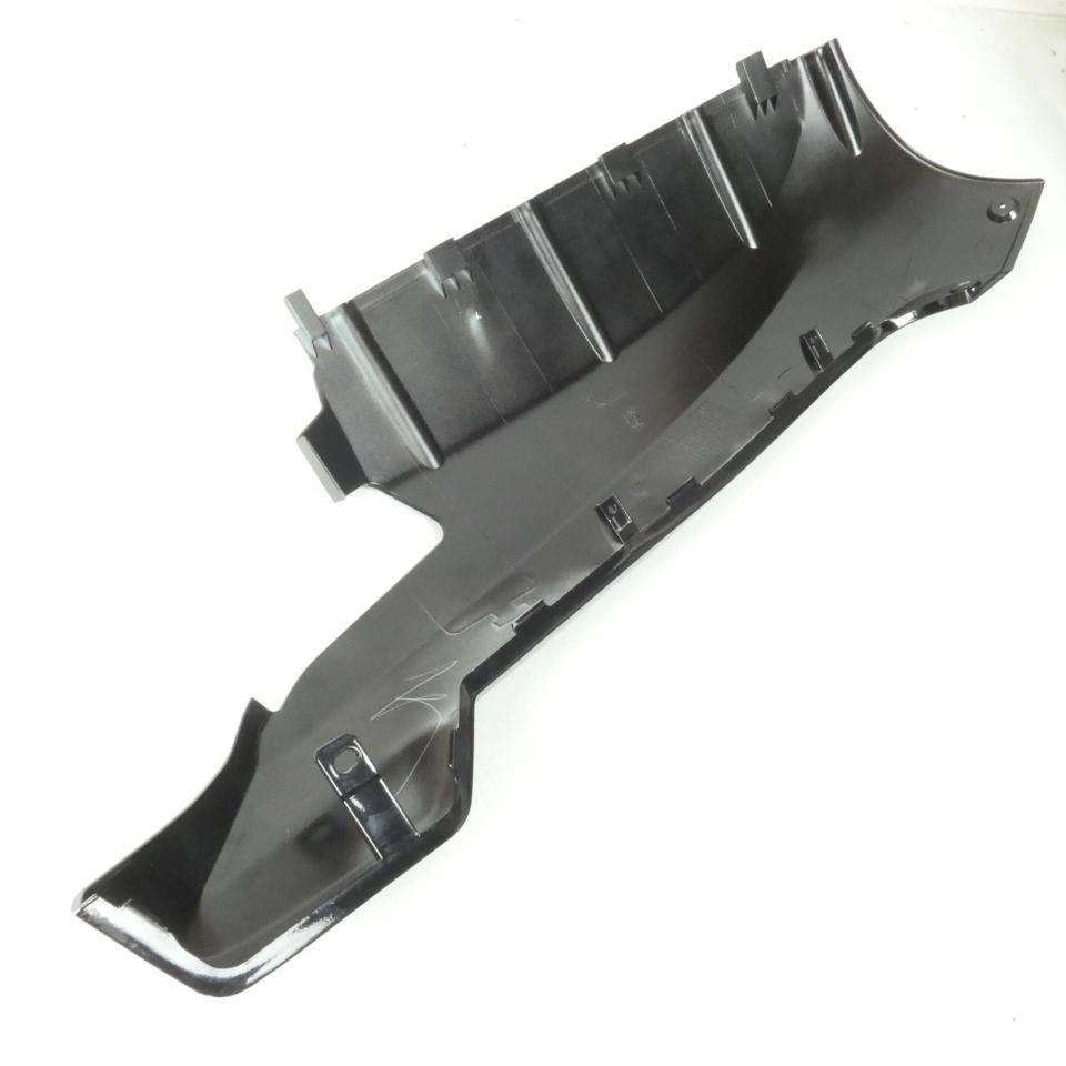 Sabot bas caisse D pour scooter Peugeot 50 Vivacity 3 2T Noir 775922NK Neuf
