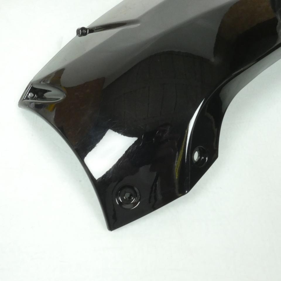 Sabot bas caisse D pour scooter Peugeot 50 Vivacity 3 2T Noir 775922NK Neuf